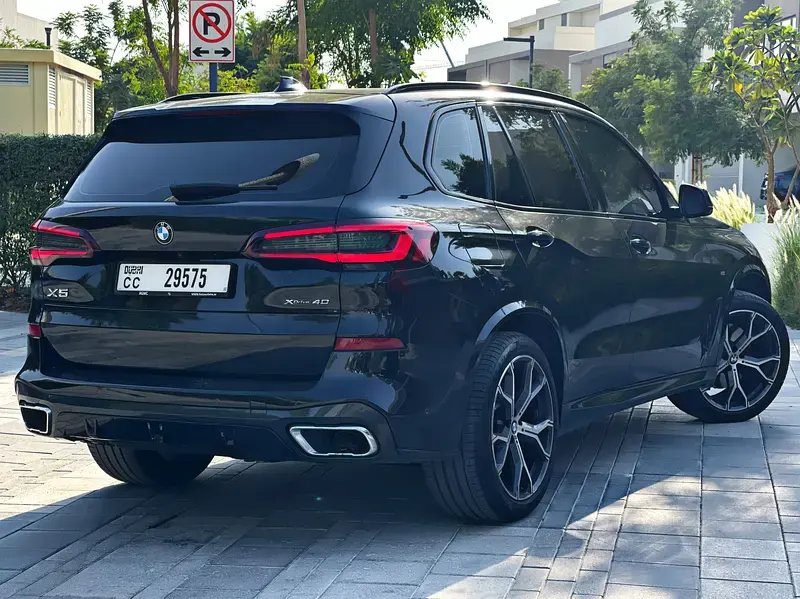 بي أم دبليو X5 2022