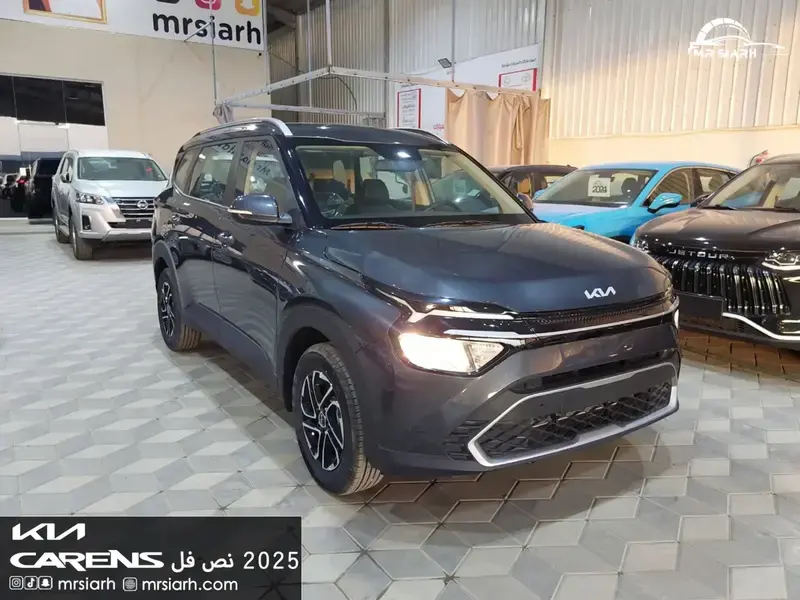 KIA Carens 2025