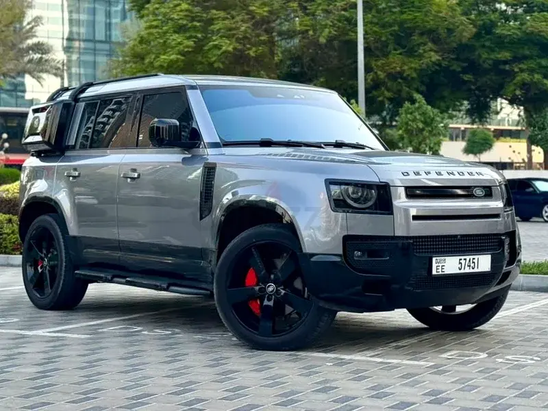 Land Rover Defender 2022