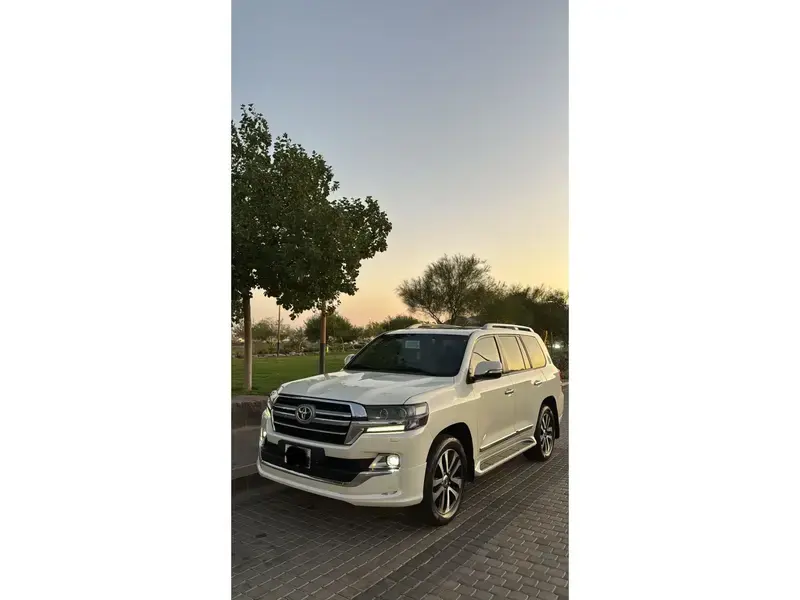 Toyota Land Cruiser Wagon 2019