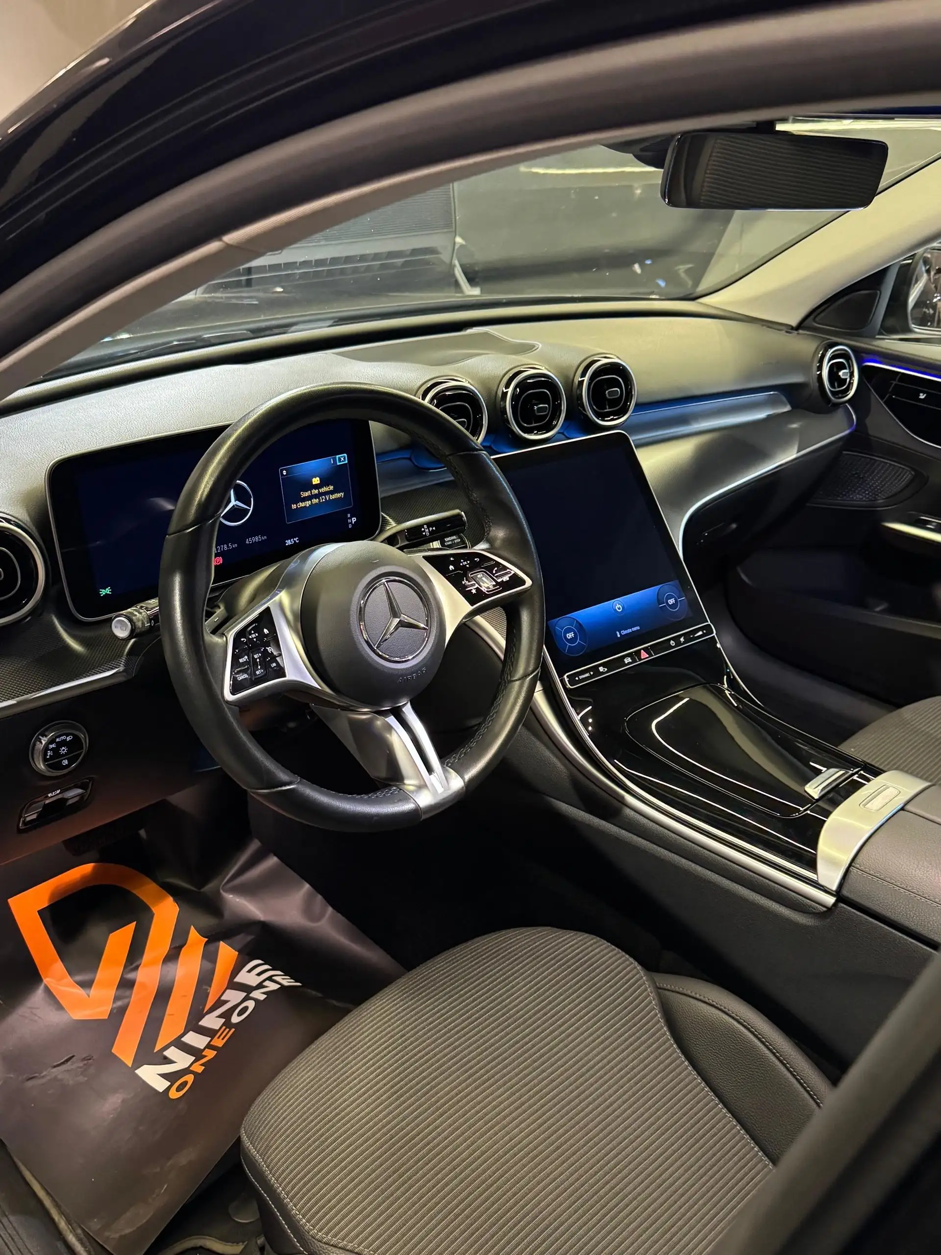 Mercedes Benz C Class 2023