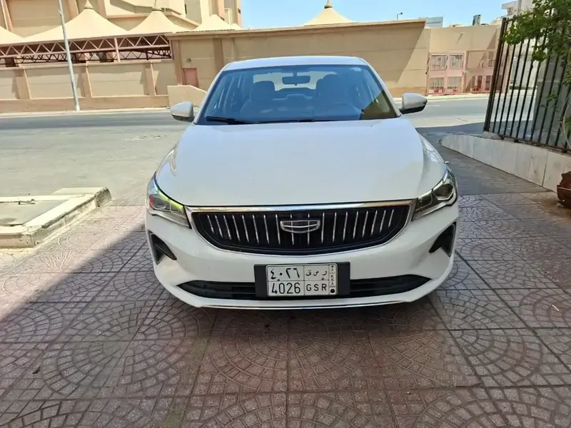 Geely Emgrand 2023