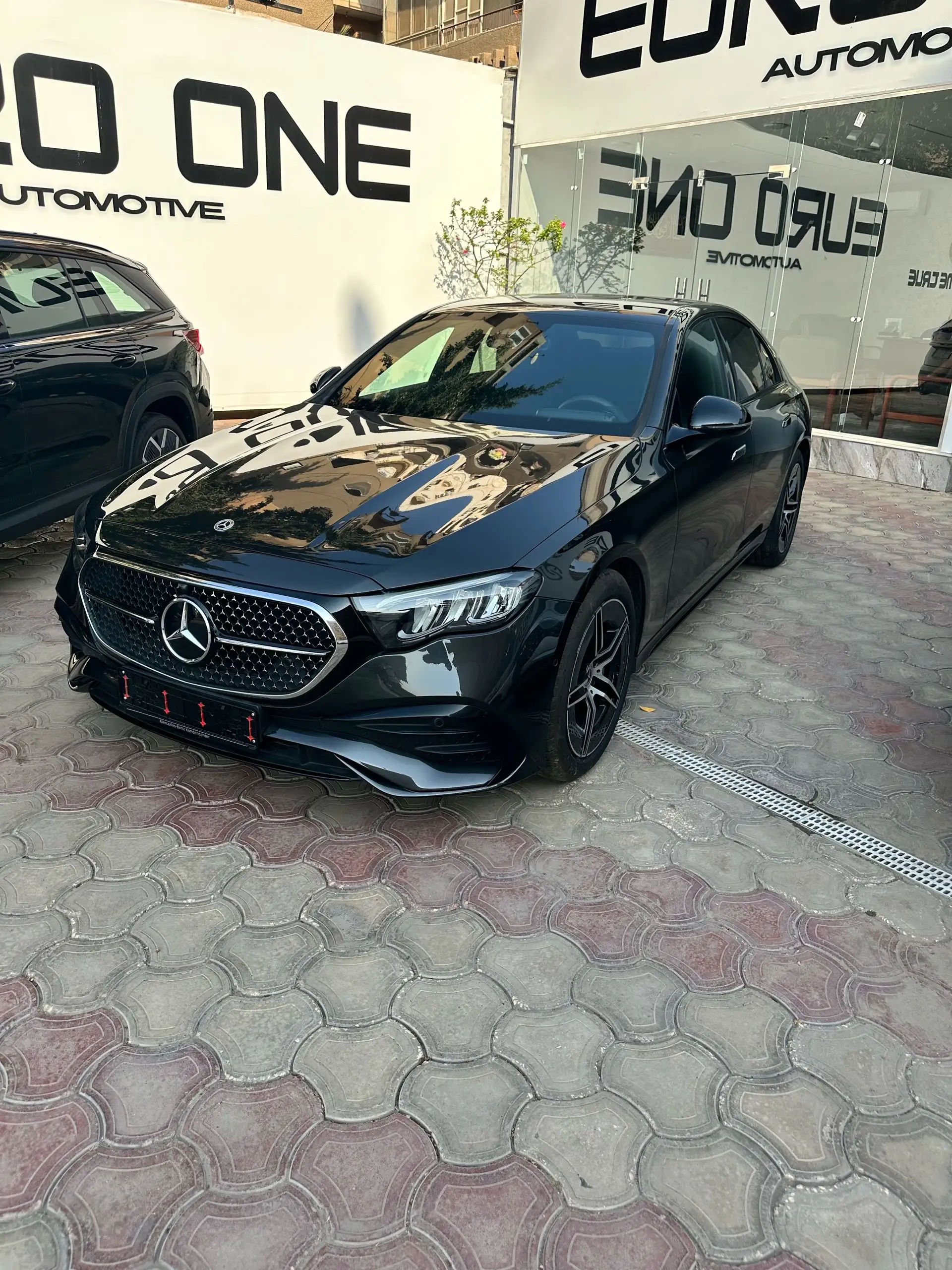 مرسيدس بنز E Class 2024