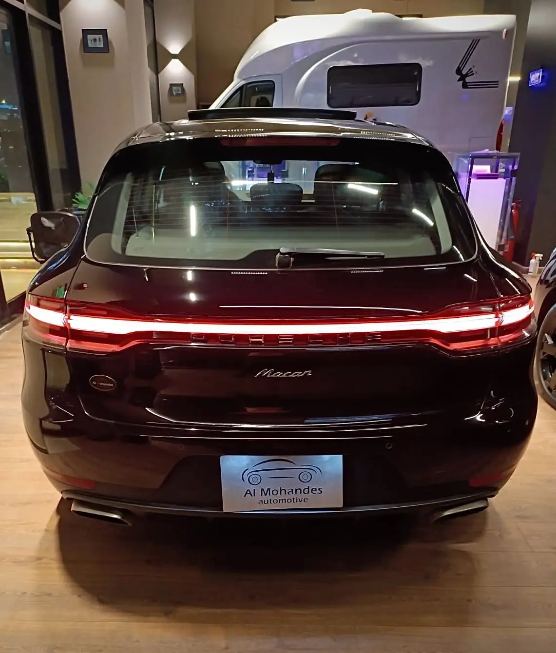 بورش ماكان 2021