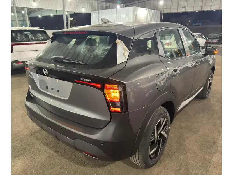 Nissan Kicks 2025