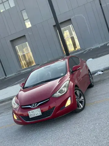 هيونداي إلنترا 2015