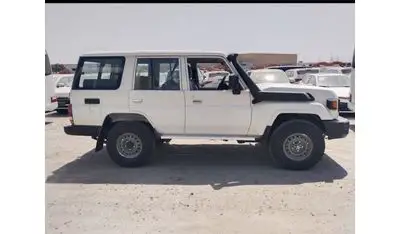 تويوتا لاند كروزر 70 TOYOTA LAND CRUISER LC76 4.2D MT MY2024 (LHD)