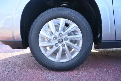 New Toyota Innova 2.0L GL 8 Seater 2024