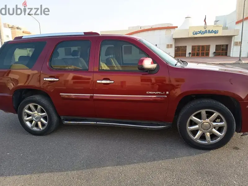 جي أم سي يوكون 2008