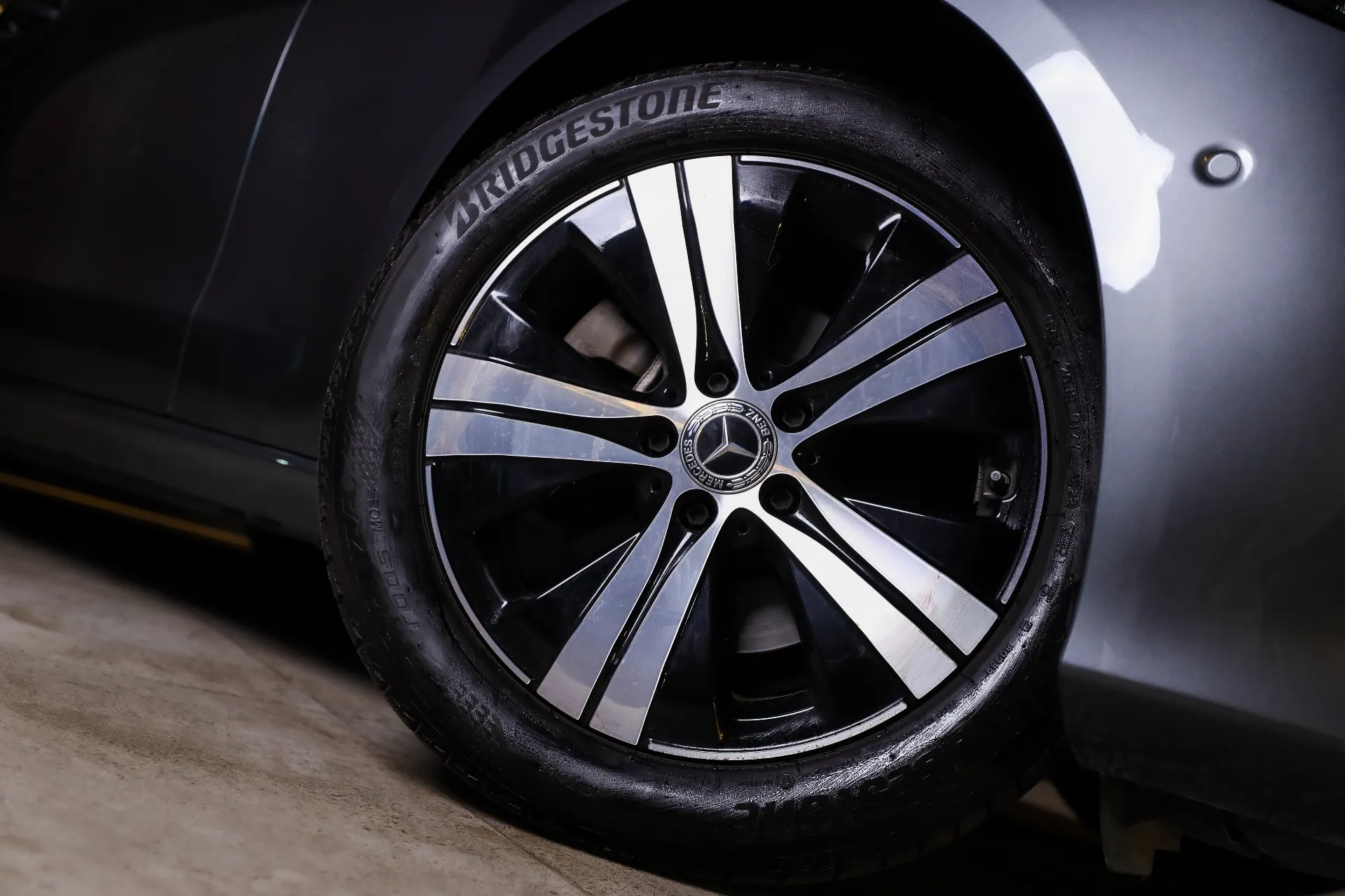 Mercedes Benz C Class 2023