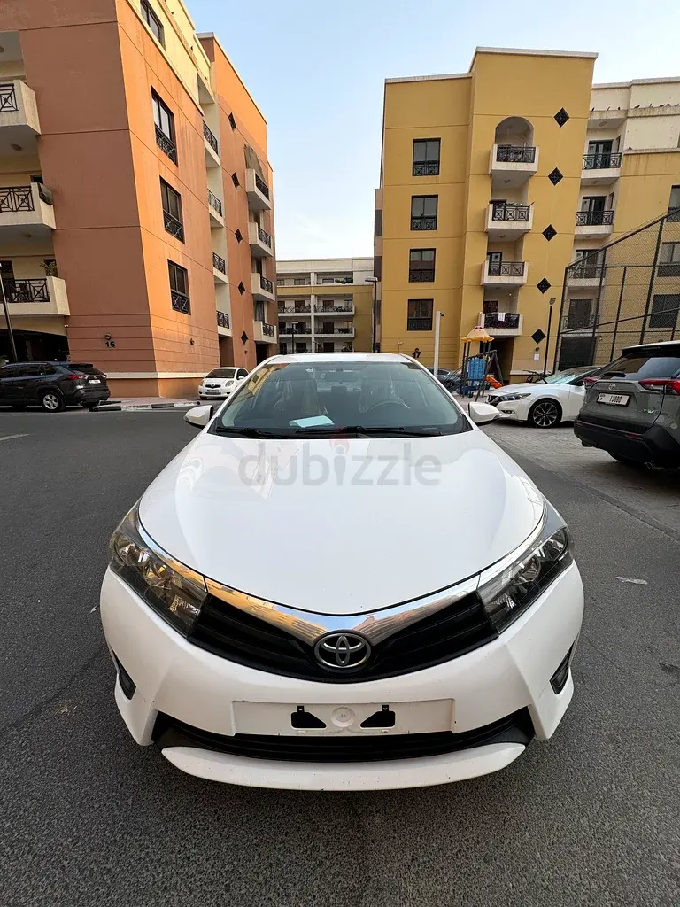 تويوتا كورولا 2014