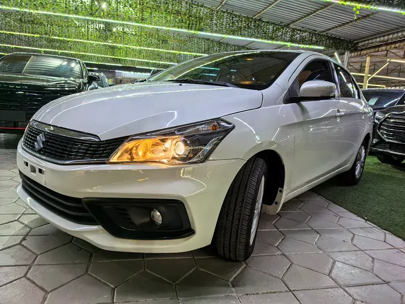 سوزوكي سياز 2025