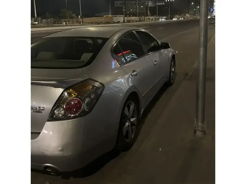 Nissan Altima 2009