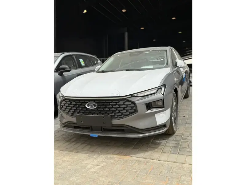 Ford Taurus 2025