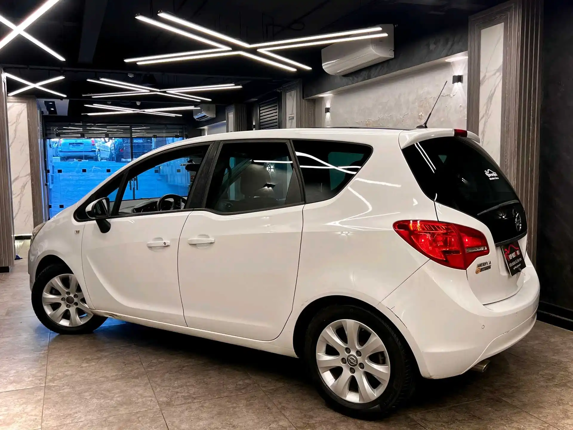 أوبل ميريفا 2016