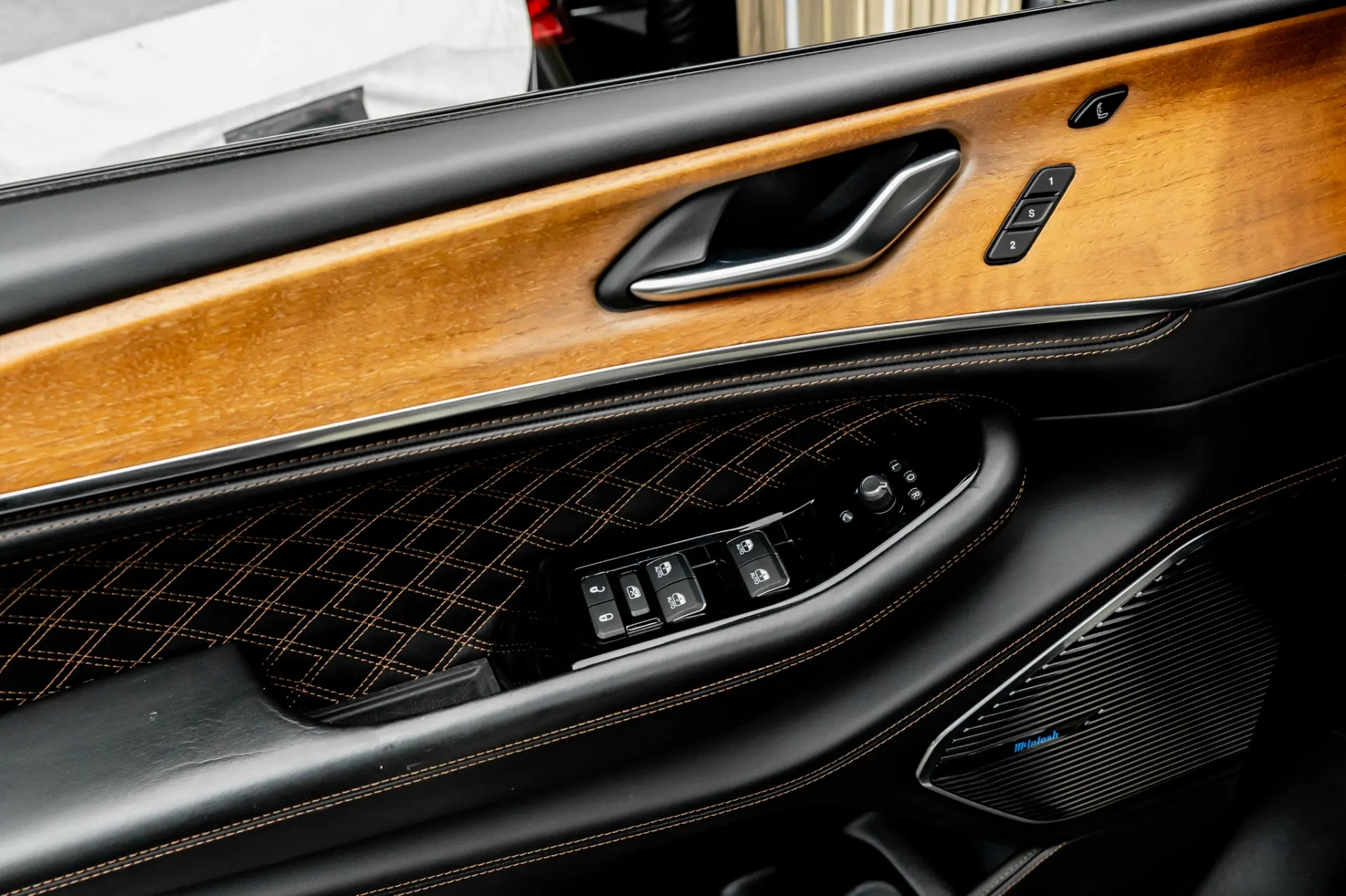 جيب جراند شيروكي 2023