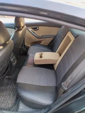 Hyundai Elantra 2016