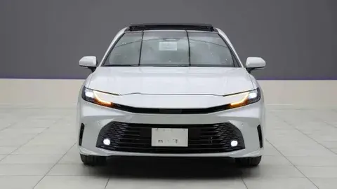 تويوتا كامري 2025 الجديد