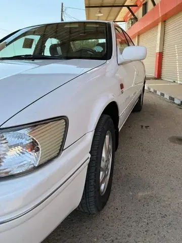 تويوتا كامري 2001