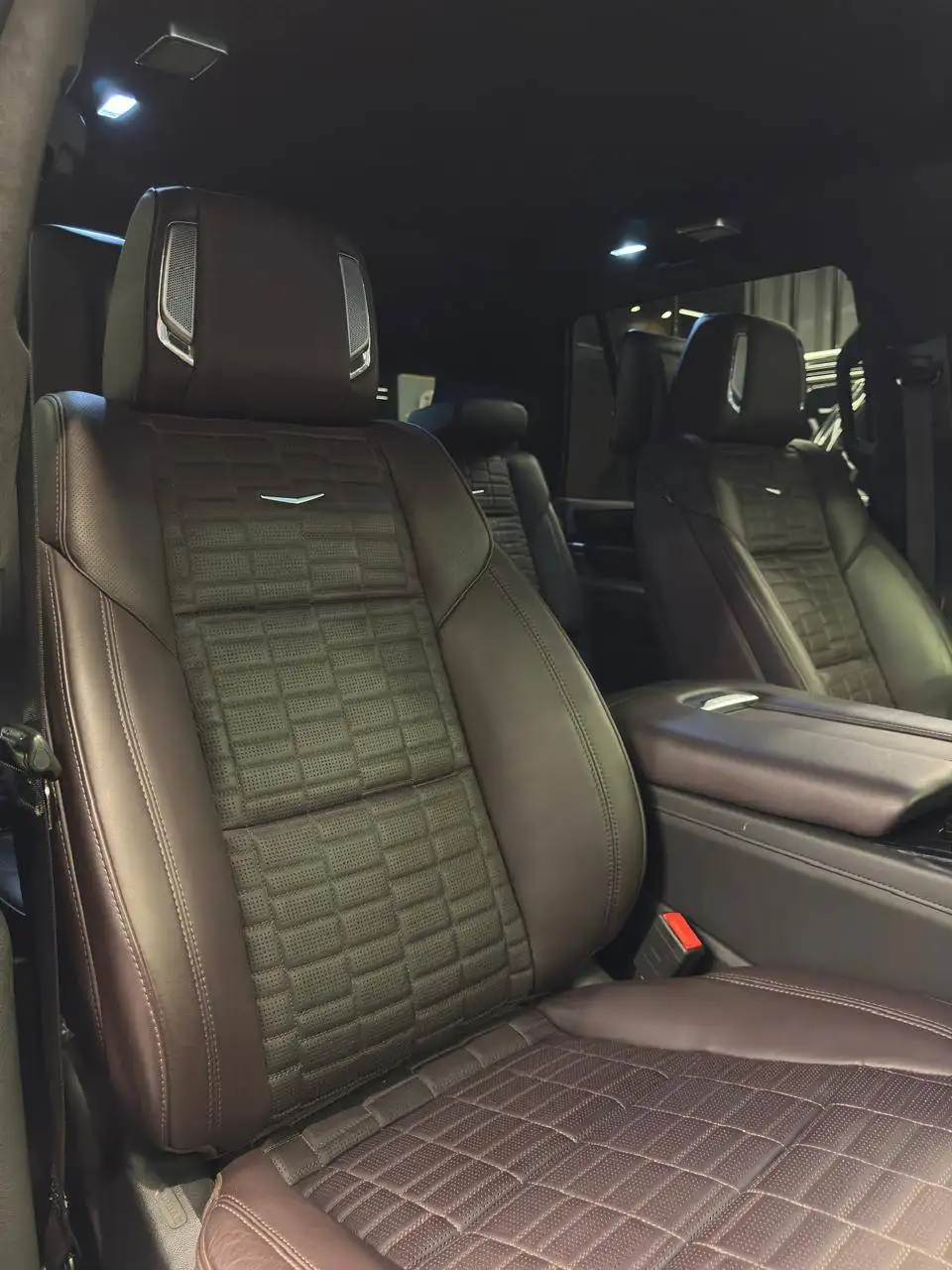 كاديلاك اسكاليد 2023