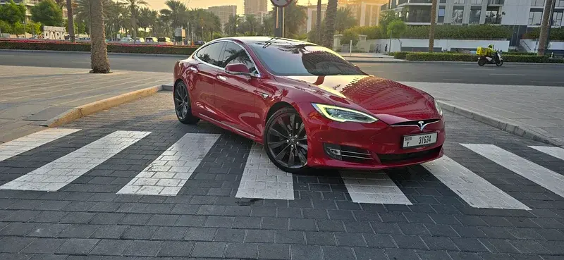 Tesla Model S 2017