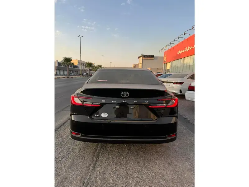 تويوتا كامري 2025 تويوتا كامري LE بنزين سعودي 2025