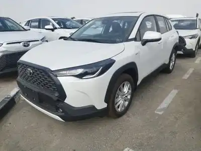 تويوتا كورولا كروس TOYOTA COROLLA CROSS 2.0L HYBRID 2024