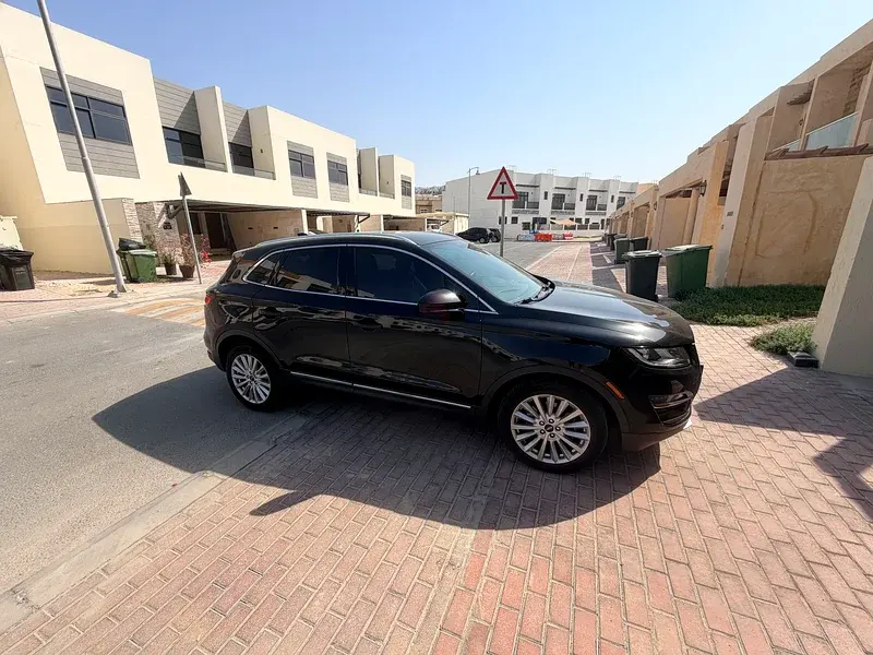 لينكولن MKC 2019