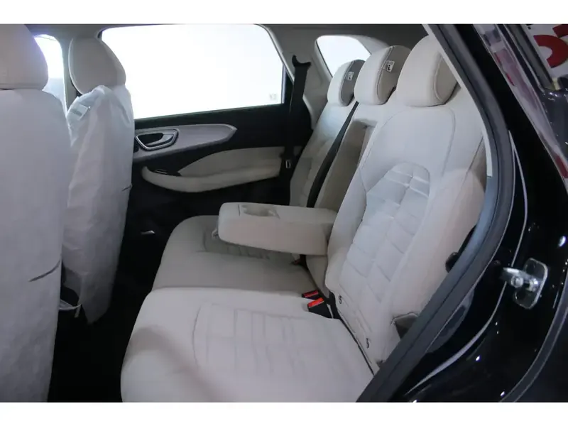 ام جي ستاندر RX5 2024