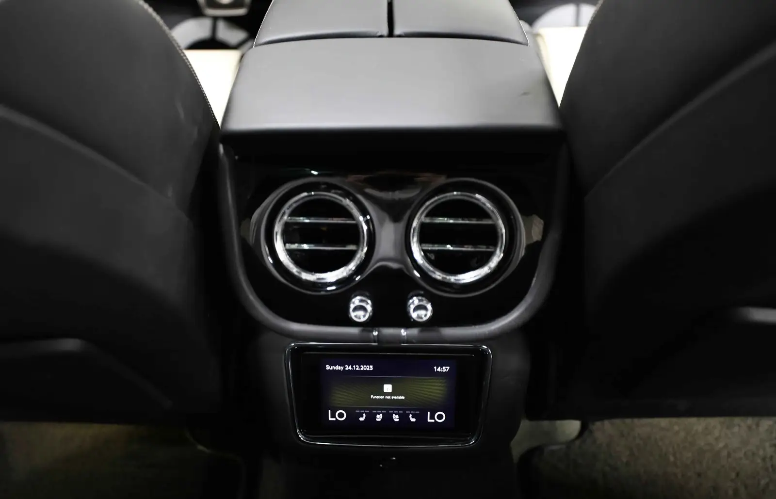 Speed ! Perfect Condition | Service Contract plus 3 Years Warranty | V8