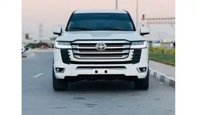 تويوتا لاند كروزر Toyota Land Cruiser 2012 model v6 white color facelift to 2023