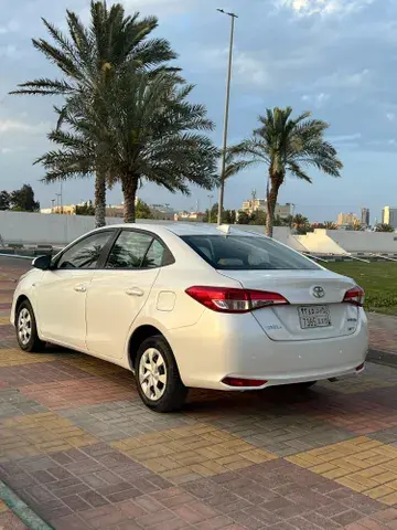 تويوتا يارس 2019 220000