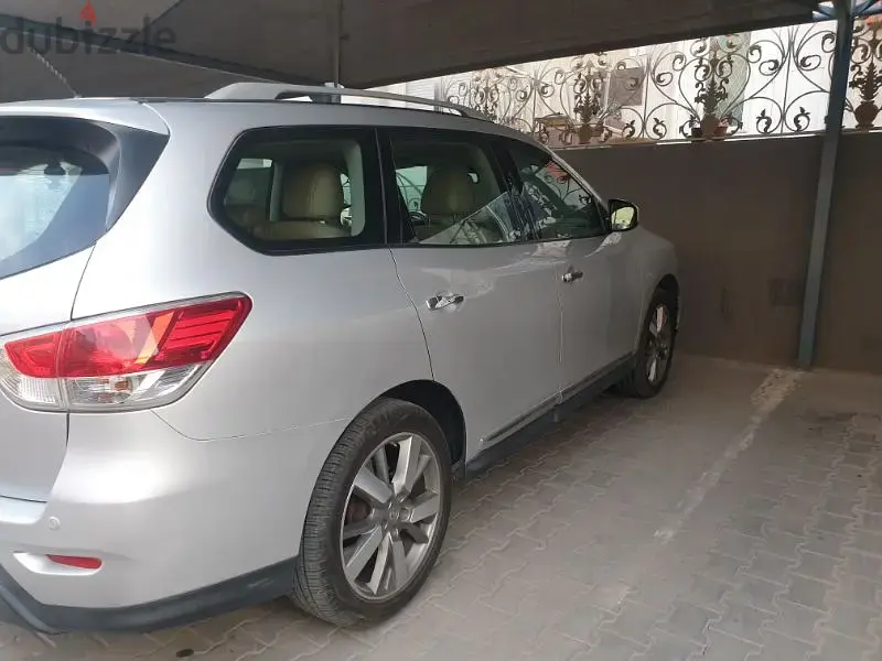 نيسان باثفايندر 2013