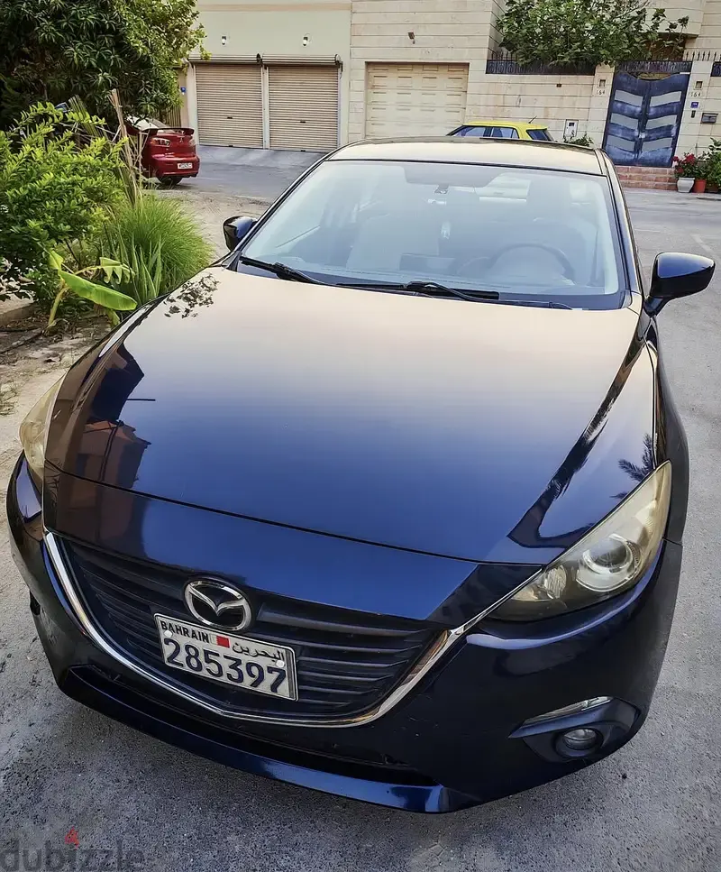 Mazda 3 Sedan 2015