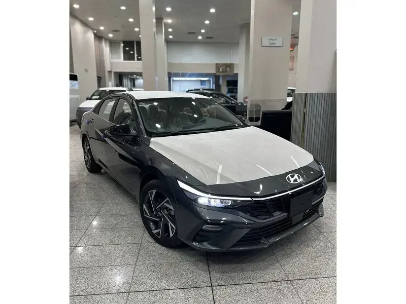 Hyundai Elantra 2025