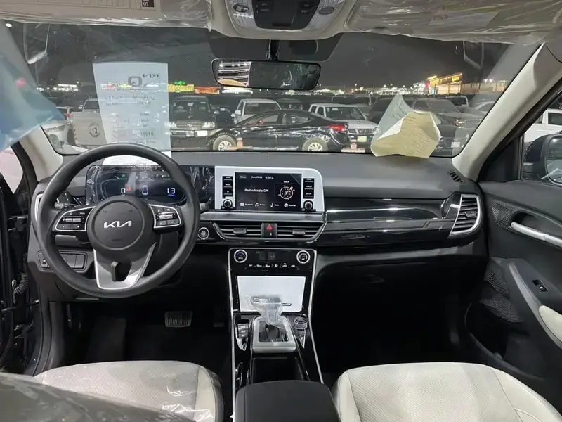 KIA Seltos 2024