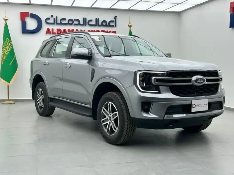 Ford EVEREST 2024