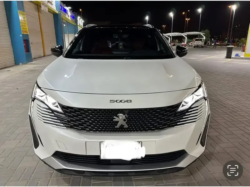 بيجو 5008