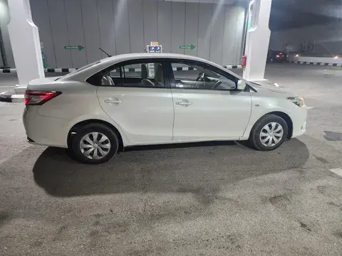 تويوتا يارس 2017