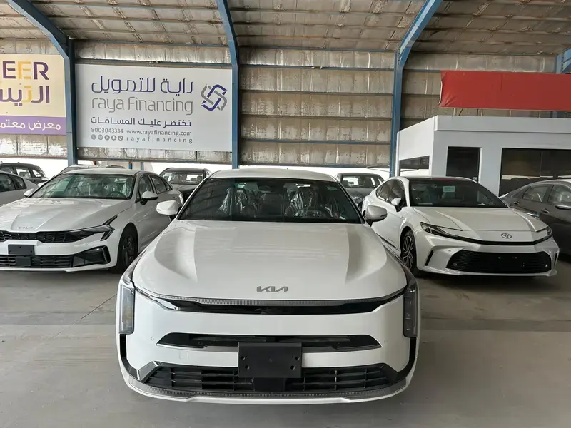 KIA K8 2025