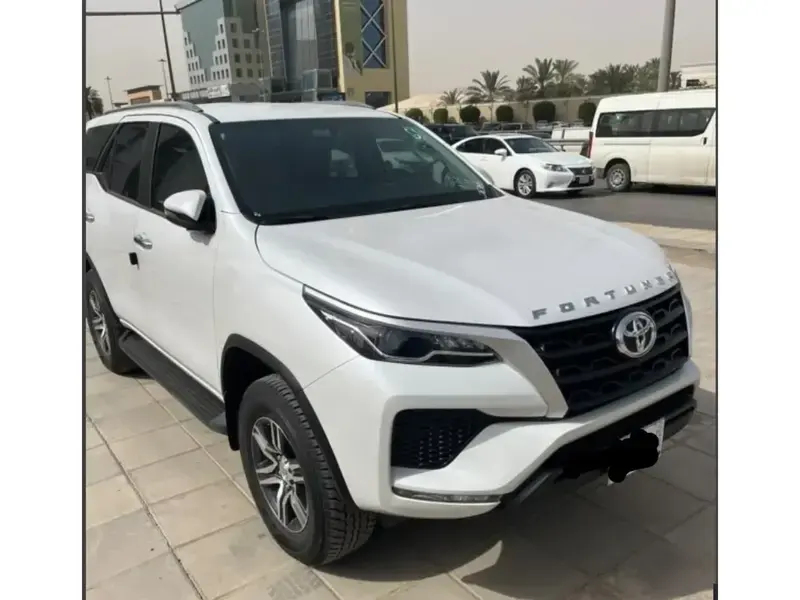 Toyota Fortuner 2023