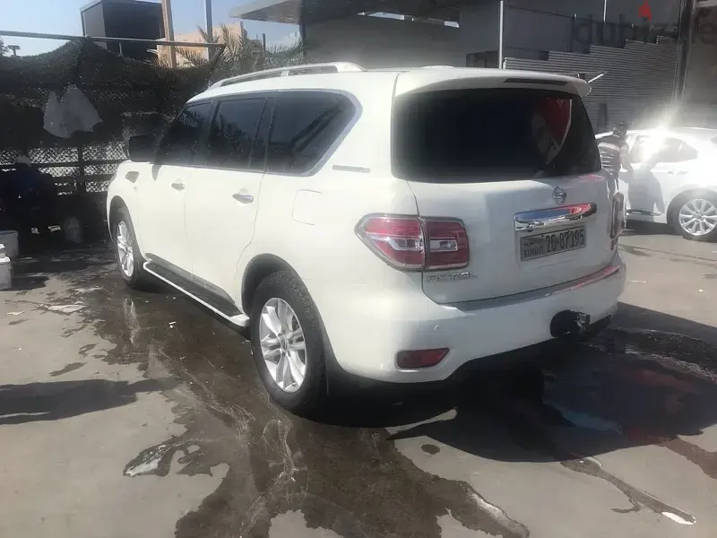 Nissan Patrol 2013