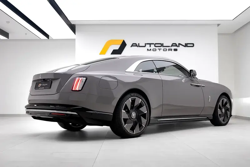 Rolls-Royce Spectre 2025