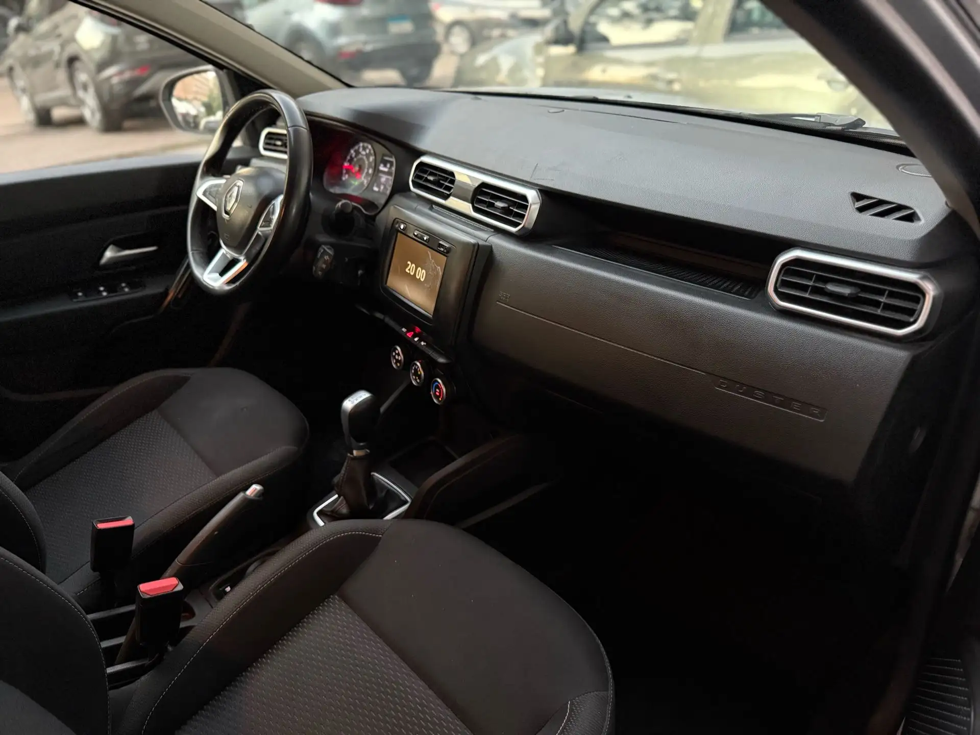 رينو داستر 2020