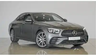 مرسيدس بنز E200 Saloon / Reference: VSB 33028 Certified Pre-Owned with up to 5 Years Service Package* and 5 Years Wa