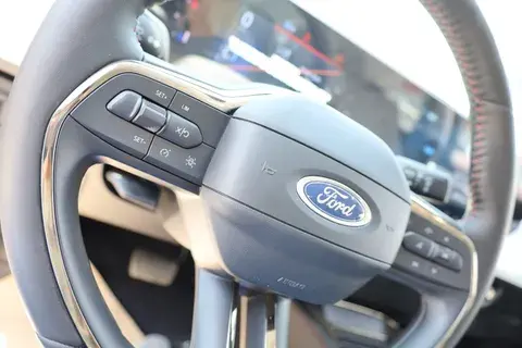 New Ford Taurus 2023