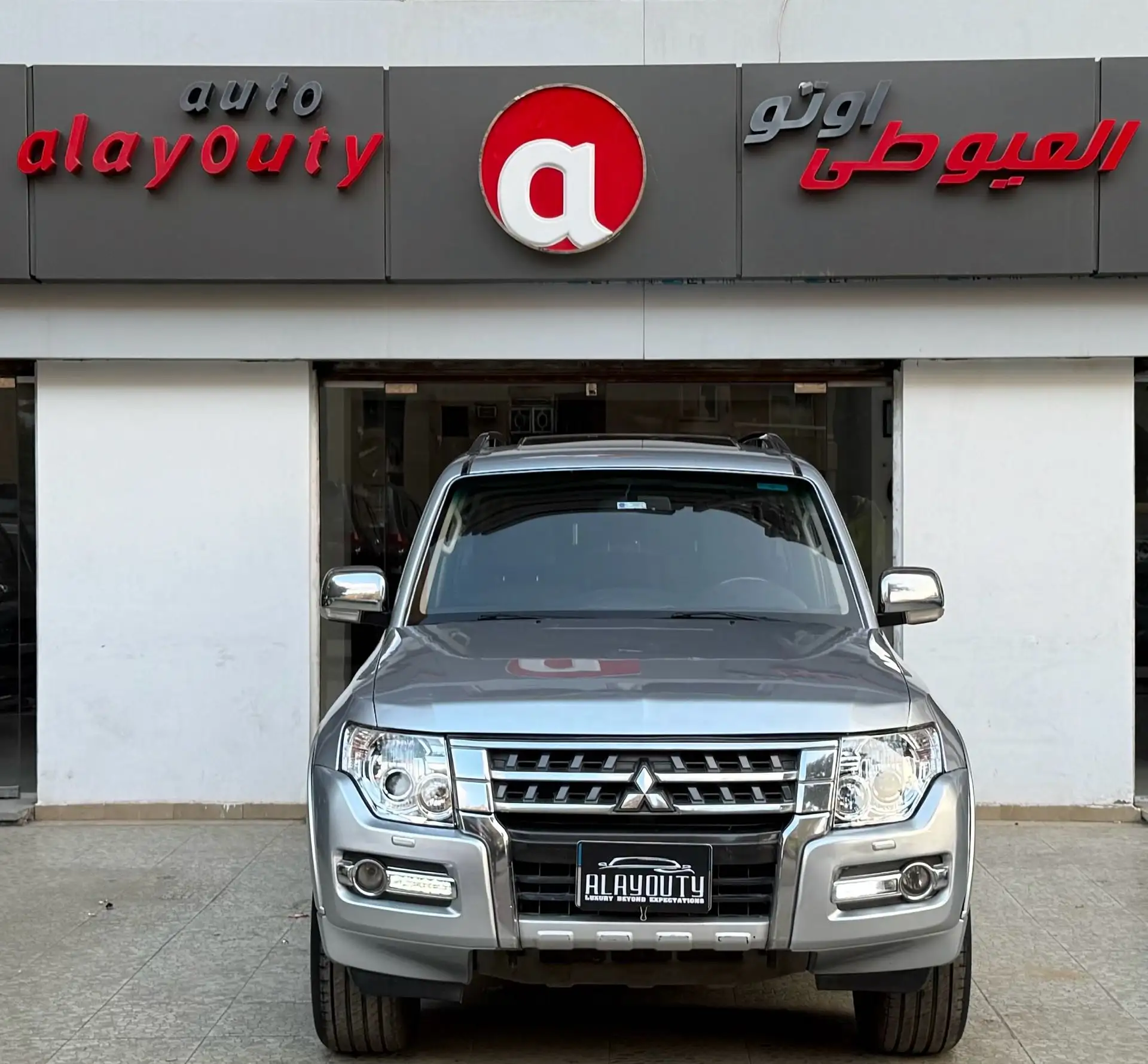 ميتسوبيشي باجيرو 2016