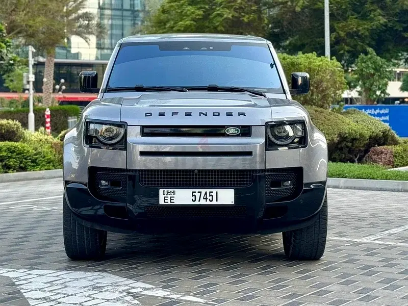 Land Rover Defender 2022