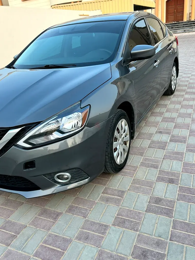 Nissan Sentra 2019