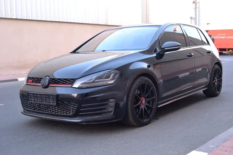 فولكس واجن جولف 2014